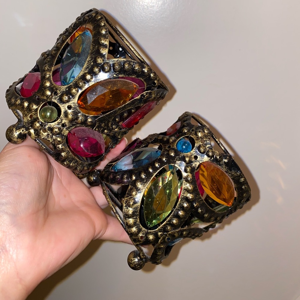 Candle holder